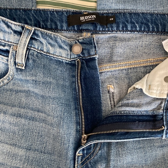 Hudson Sloane Extremely Baggy Jeans - Picture 5 of 7